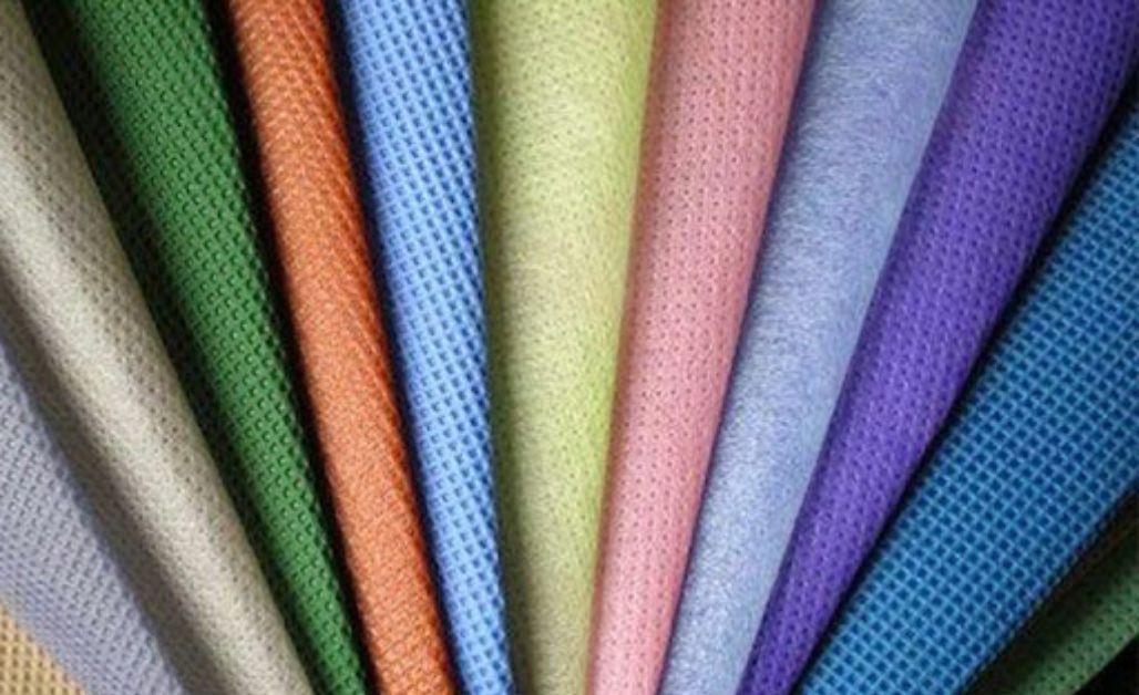 Nhận biết vải giúp người dùng tránh mua nhầm chất liệu, đặc biệt trong bối cảnh thị trường có nhiều loại vải pha trộn, chất lượng chênh lệch.  